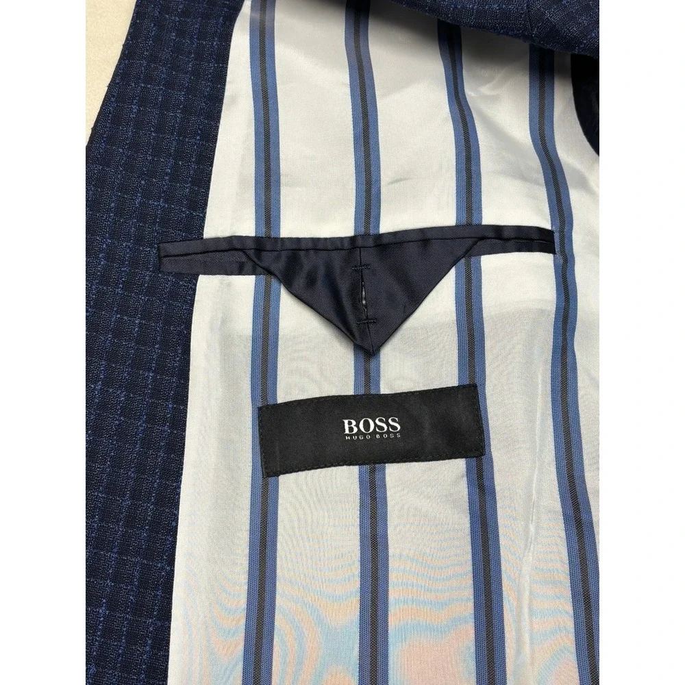 Hugo Boss Blue Checkered Virgin Wool Blazer Sport Coat Mens 40R Lanificio Tesse